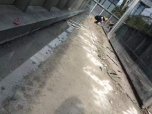 天沟维修和铺设卷材